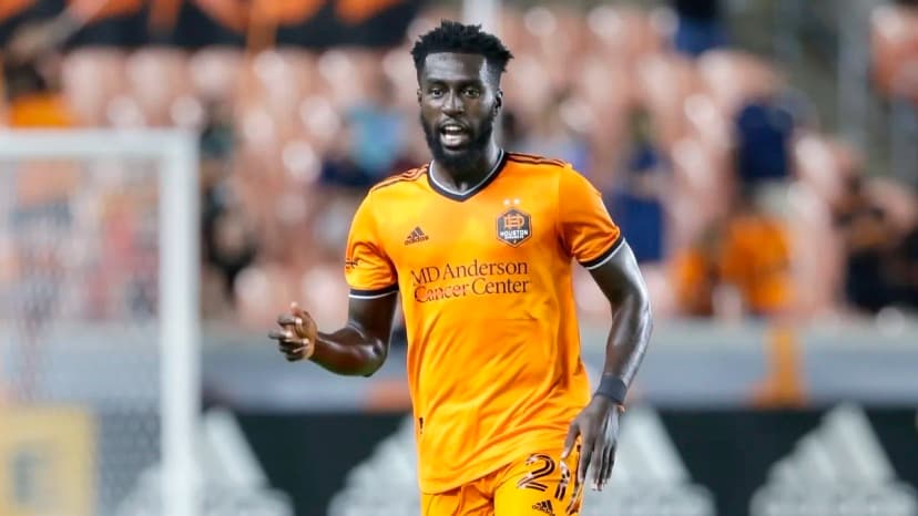 They had no mercy in America: Lifetime bans for two footballers due to betting