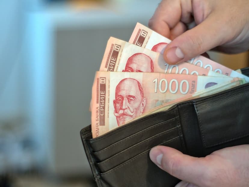 Serbia's Average Net Salary Reaches 124,089 Dinars in December 2025