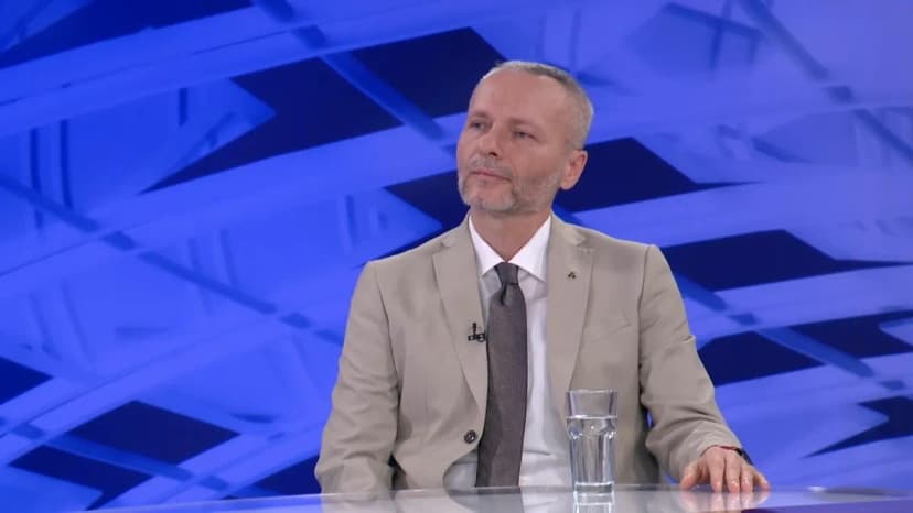 Lawyer criticizes government's treatment of farmers