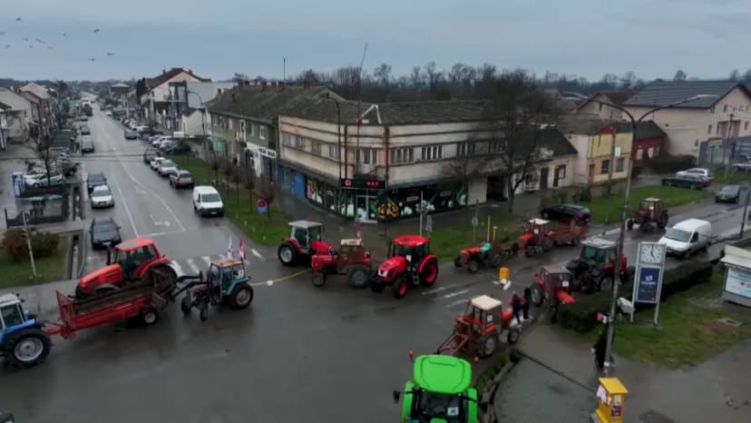 Serbian Farmers' Blockades Continue for Third Week