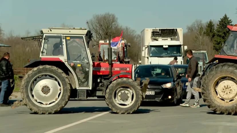 Serbian Farmers Block Road Between Kraljevo and Čačak