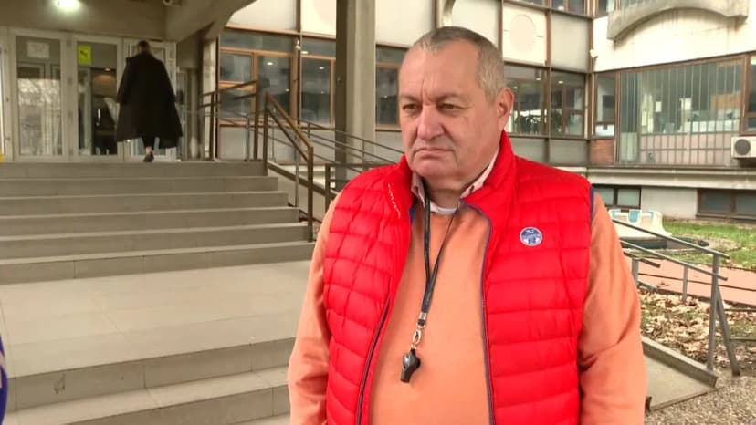 Serbian Democratic Party President Supports Student in Court