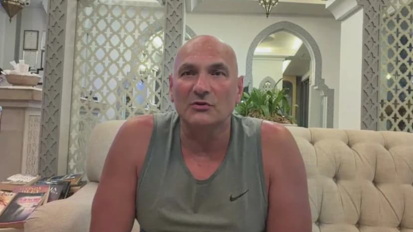 Serbian Tourists Stranded in Thailand Due to Flight Issues