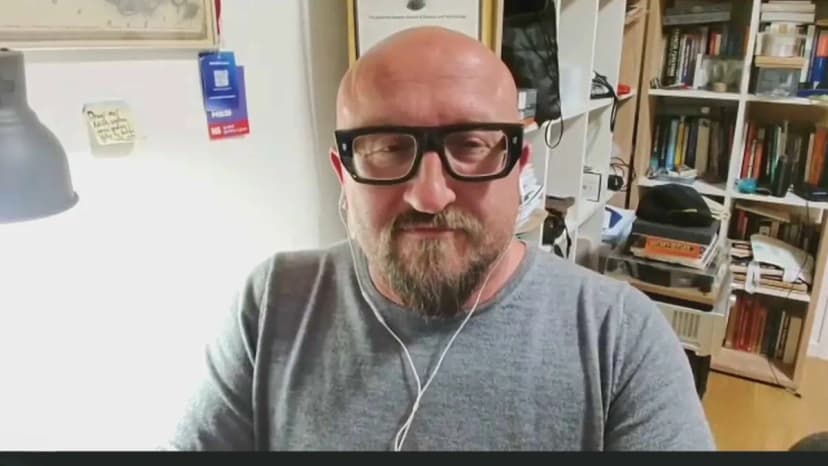 Professor of international relations questions US war goals in Iran