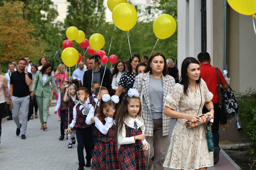 Moldova to Begin First Grade Enrollment on April 1st