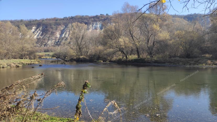Moldova Takes Precautions After Oil Stains Reported on Dniester River