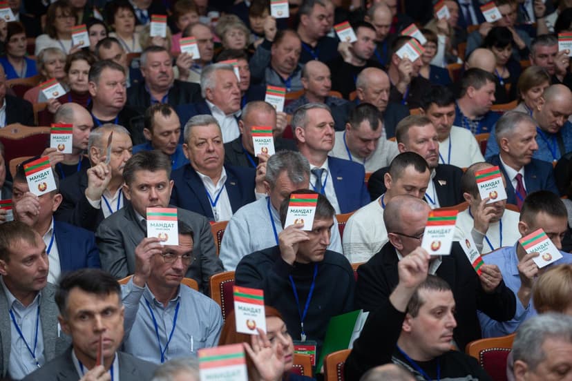 Moldovan President Sandu Revokes Citizenship of Transnistrian Officials