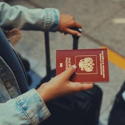 Estonia Considers Tightening Residence Permits for Russian and Belarusian Citizens