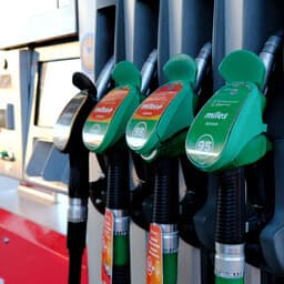 Estonia Considers Offering Fuel from National Stockpiles to Gas Stations