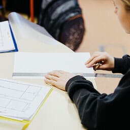 Ministry to clarify language rules for vocational education