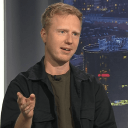 Estonian composer Raul Ojamaa on top Netflix series music