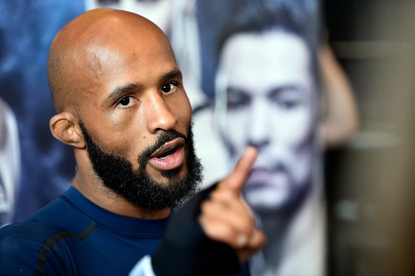 Max Holloway implores UFC fighters to start 'sticking their necks out' about low fighter pay: 'Know your worth'