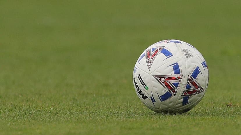 Boreham Wood 3-2 York City