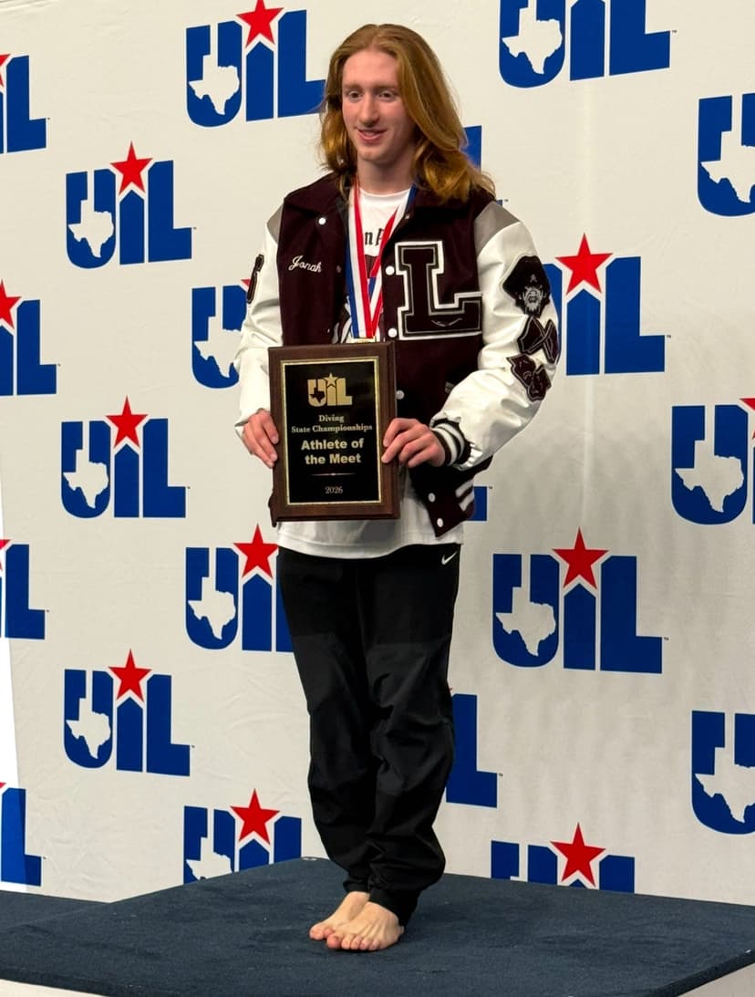 London's Shelton, T-M's Lopez Lead at Class 4A UIL State Swim Meet