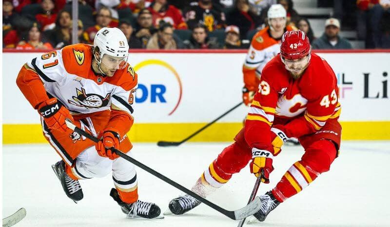 Flames vs Ducks Prediction, Picks & Odds for Tonight’s NHL Game