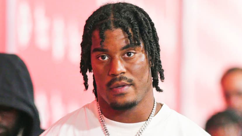 Free Agent Tight End Expresses Desire to Join New England Patriots