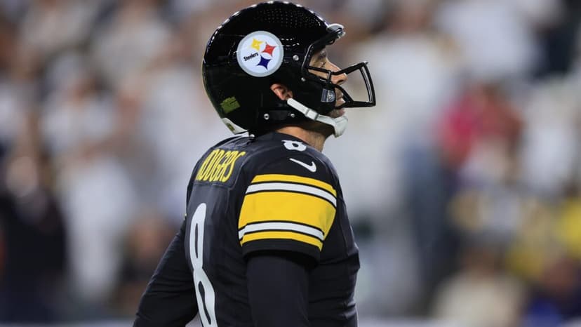 NFL Insider Offers Concerning Aaron Rodgers Update for Steelers