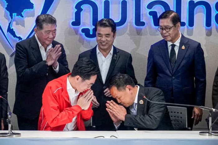Pheu Thai Party Forms Coalition Government in Thailand