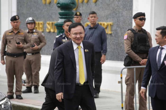 Thaksin Shinawatra's Daughter Expects Him to Quit Politics