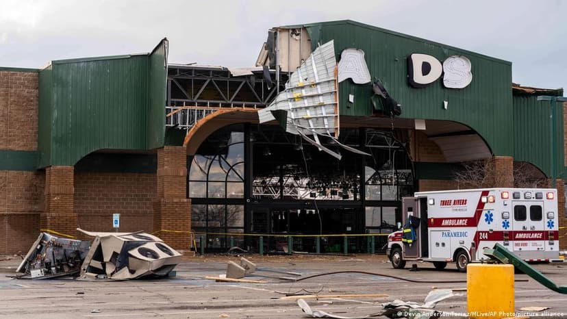 Tornadoes in the USA Cause Multiple Deaths and Injuries