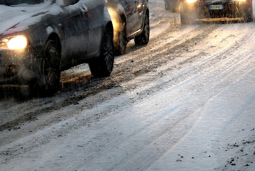 Icy Road Conditions Reported Across Latvia on Monday Morning