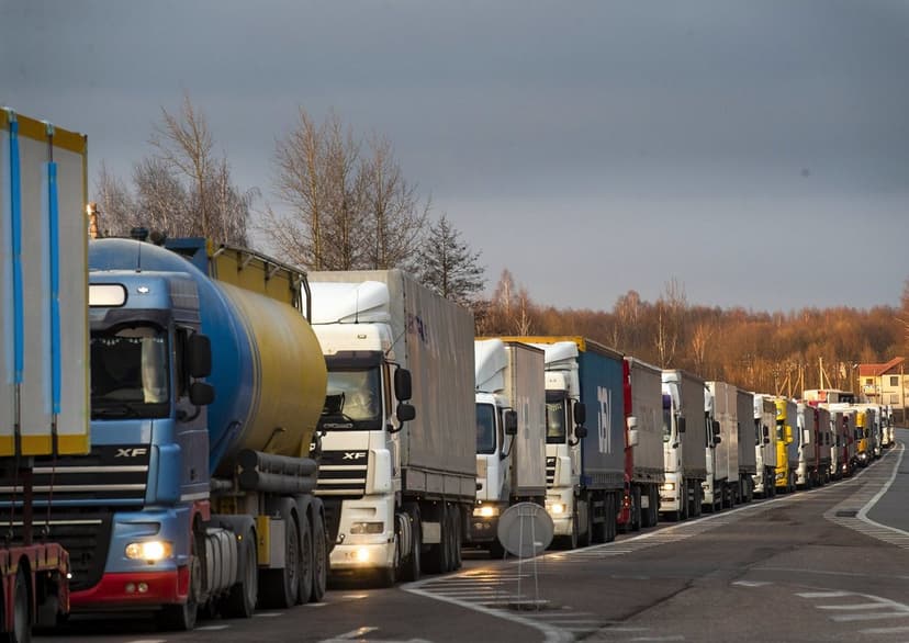 Latvia's Exports to Russia Continue Despite Sanctions, Utilizing New Circumvention Methods