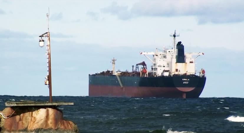 Russia Bypasses Sanctions Through UK Overseas Territories