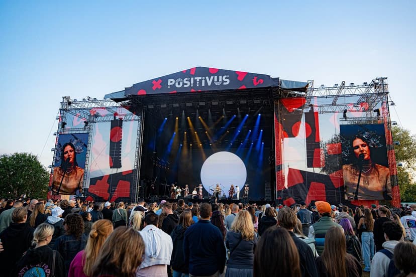 «Positivus» notiks vienu dienu. Vai mūzikas festivāli ir izzūdošs pasākumu formāts?
