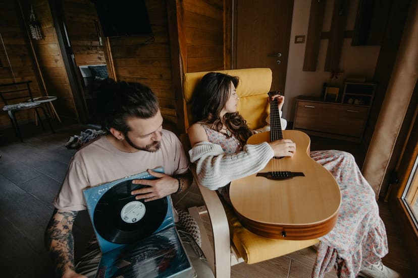 Soundtrack for waiting for spring. Listening to the music selection released in February