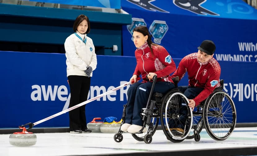 TIEŠRAIDE: Latvijas ratiņkērlingisti Ziemas paraolimpiskās spēles uzsāk jaukto pāru sacensības
