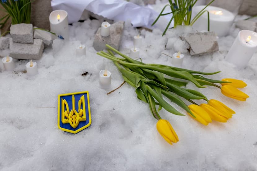 «Mums nevajadzētu padoties» – Bučā piemin kara laikā nogalinātos
