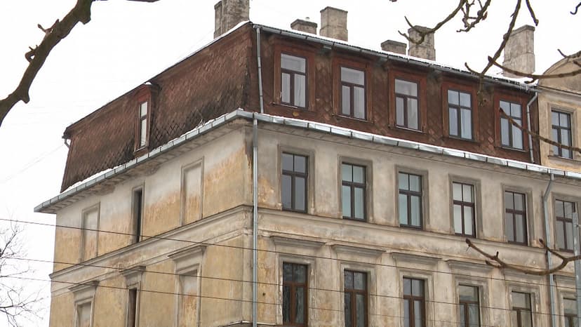 Apartment building residents' savings disappear; how to protect money?