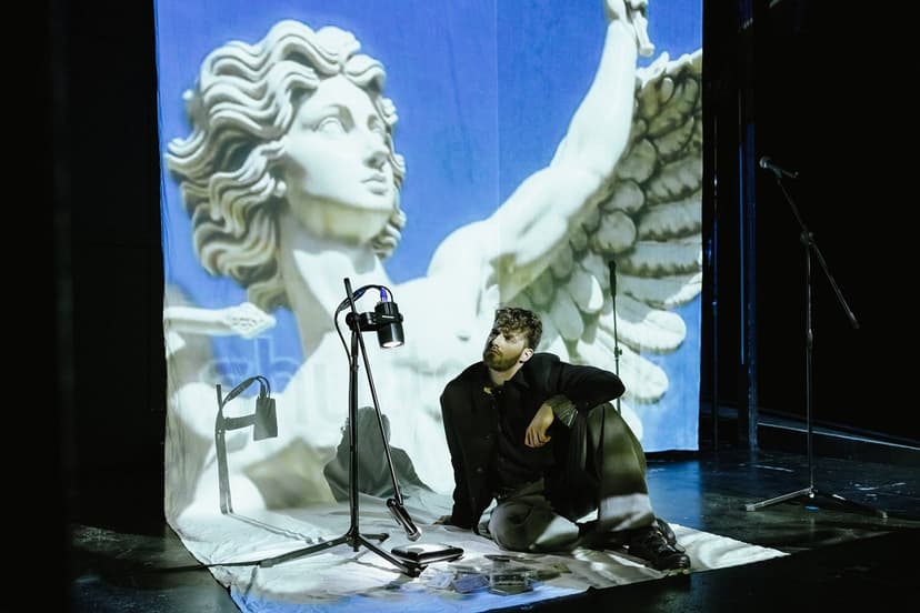 "Kvadrifona" new mono-performance "The Impostor" about freedom lost as one grows up