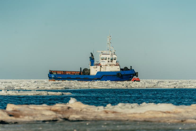 Pilot Boat Runs Aground in Skulte Port, Latvia