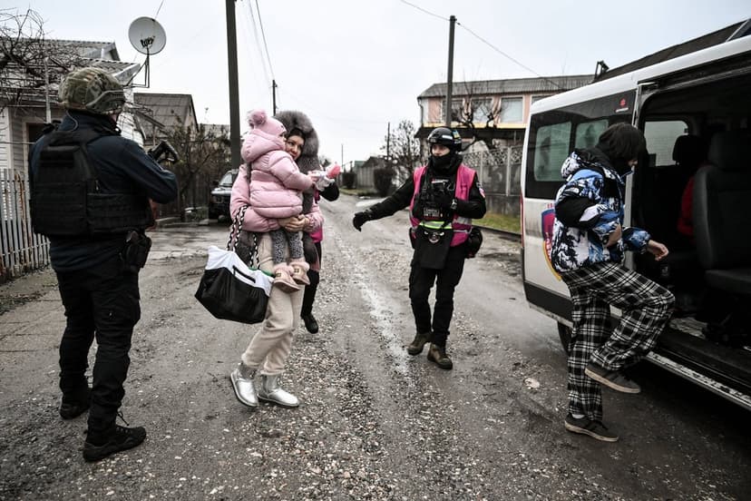 Ukrainian President Zelensky Signs Law for Child Evacuation from War Zones