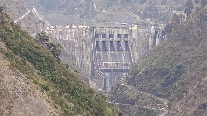 Flooding Halts Baglihar Hydropower Project in Jammu and Kashmir