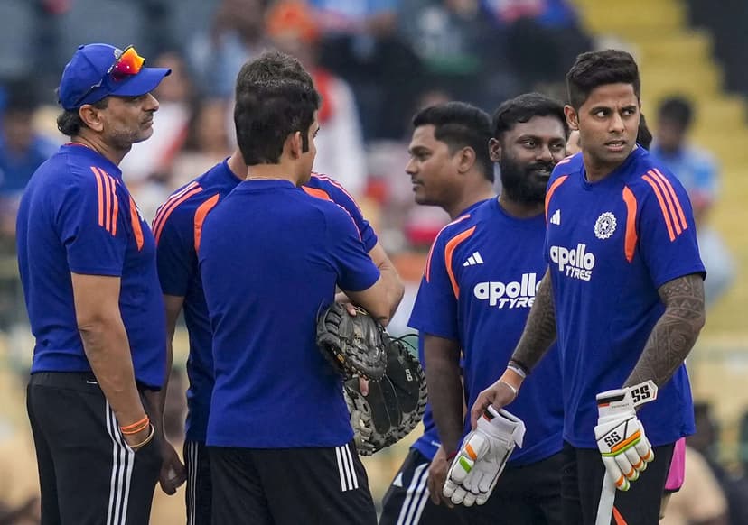 Ravi Shastri Flags India's Selection Dilemma Ahead of T20 World Cup Super 8s