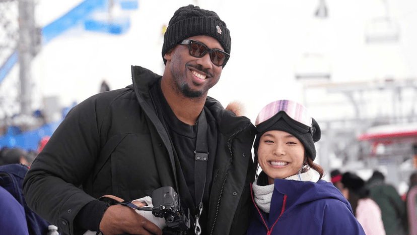 Chloe Kim posts concerning note after Myles Garrett admission
