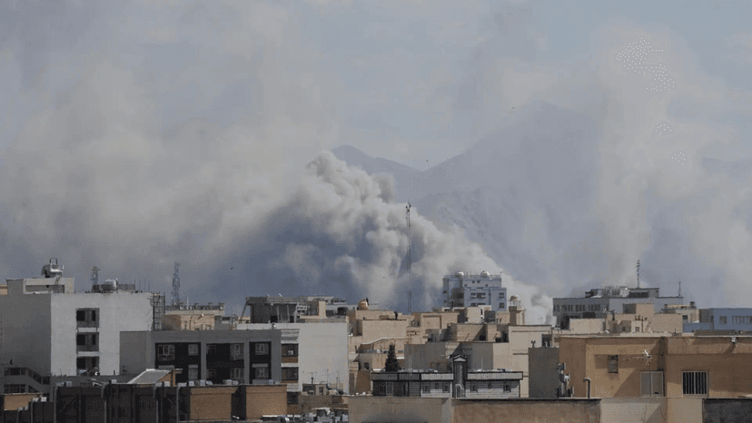 Iran, war news, missiles from Lebanon towards Israel. Drone hits British base in Cyprus