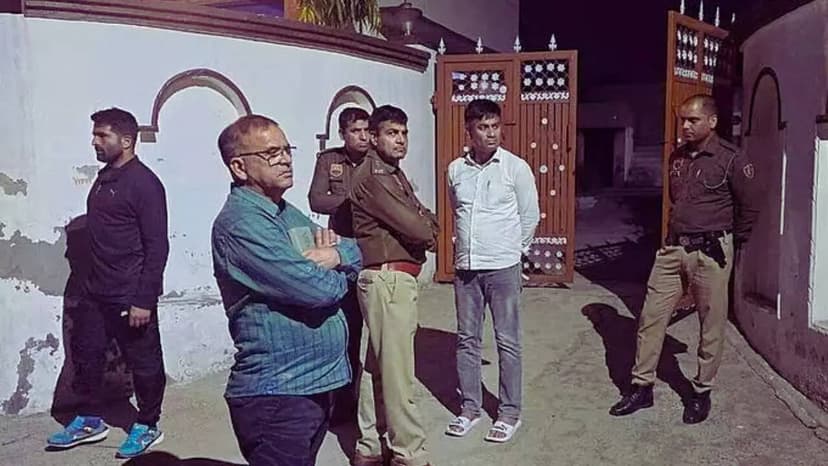 Bullets rain in Haryana: Man pumps 8 shots into wife outside home