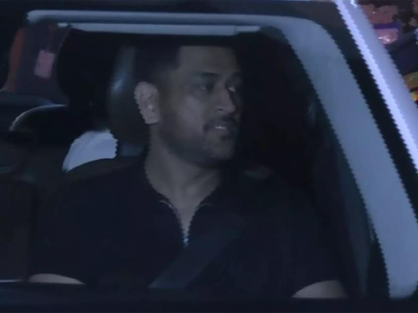 Watch: MS Dhoni arrives in Ahmedabad for T20 World Cup final