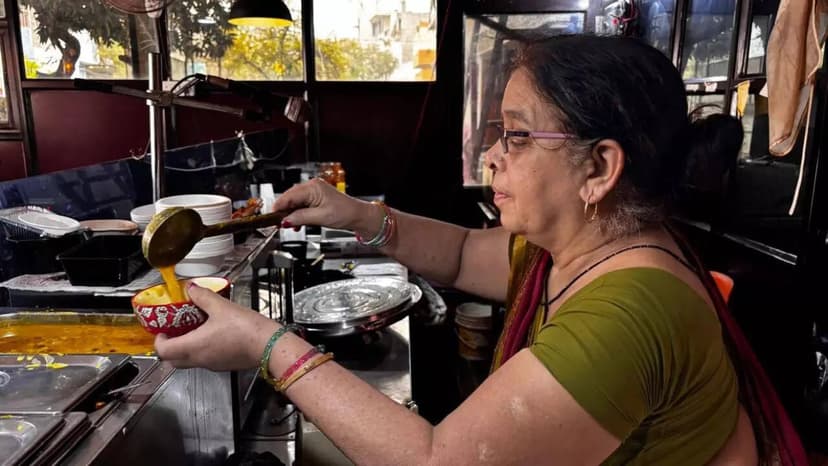 How this 65-Year-old woman from Patna built Rs 2.5 crore food empire in 5 years
