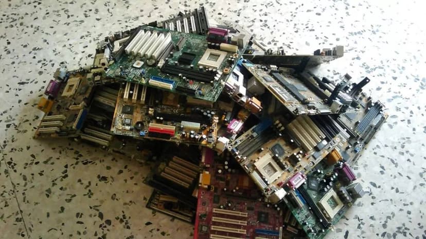 Swiss Scientists Discover 450 Milligrams of Gold in E-Devices