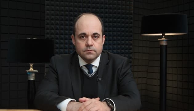 Approximately 800 Ukrainians in Kuwait, Land Borders Only for Exit