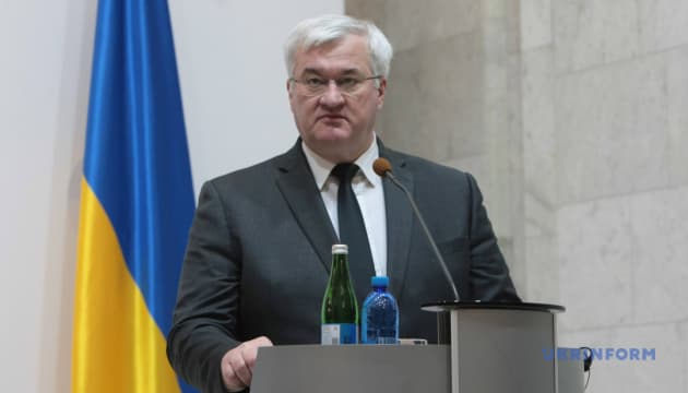 Ukraine Monitors 250,000 Citizens in Middle East, Prepares for Evacuation Scenarios