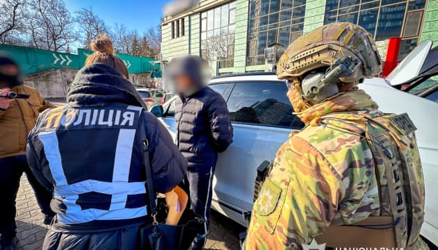 Police detain members of draft evasion scheme in Odesa