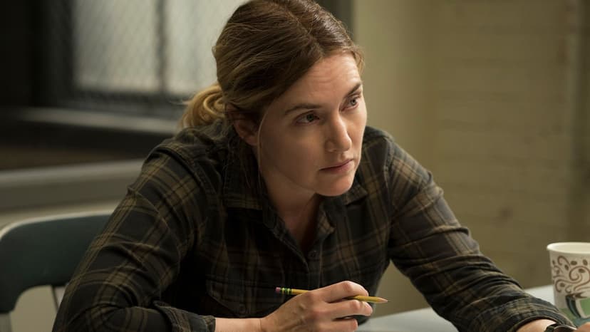HBO's 'Mare of Easttown' Praised as a 7-Part Crime Masterpiece