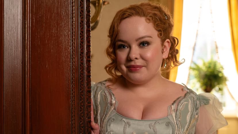 12 Biggest Theories For Bridgerton's New Lady Whistledown, Ranked