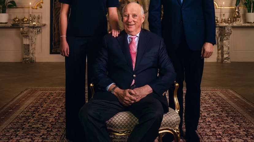 Norwegian Royal Court Releases Unusual Birthday Photo of King Harald