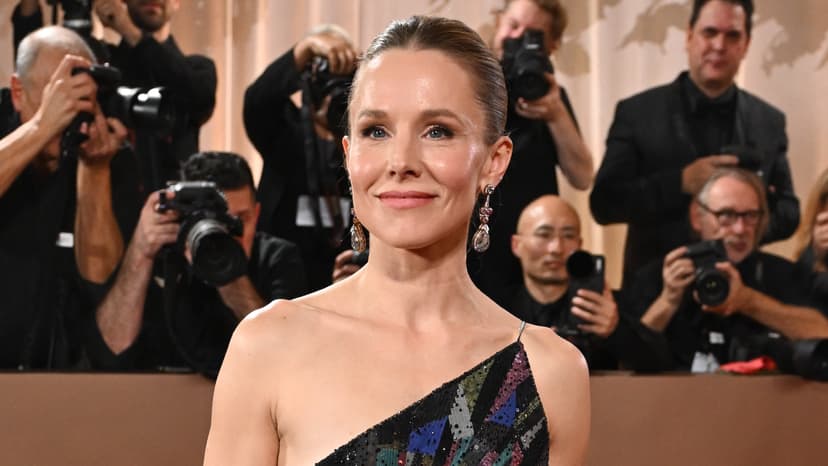 Kristen Bell on Hosting the Actor Awards, Being Cut From Her Big Screen Debut in ‘Pootie Tang’ and Why She Turns Off Phone Every Day at 5 P.M.